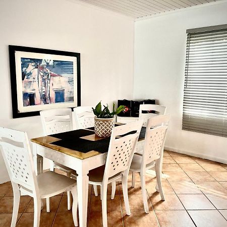 Villa La Casita Torres à Oranjestad Extérieur photo