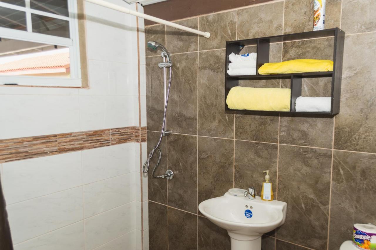 Villa La Casita Torres à Oranjestad Extérieur photo